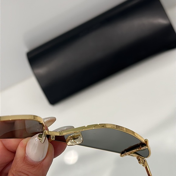 SAINT LAURENT SL 536 Cat-Eye Sunglasses - Picture 12 of 12